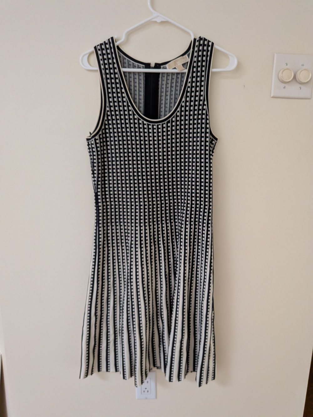 Michael Kors Black and White Sleeveless Midi Knit Dress